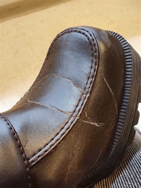 how to break in fake leather shoes